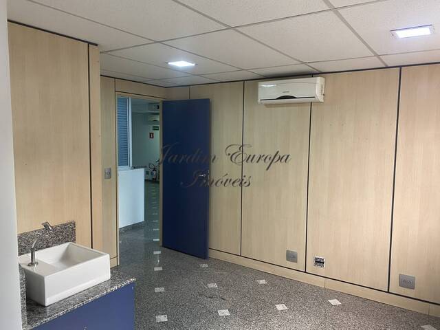 Sala para Venda em São Paulo - 4