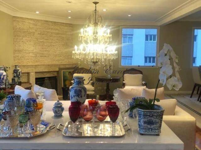 #1017 - Apartamento para Venda em São Paulo - SP - 2