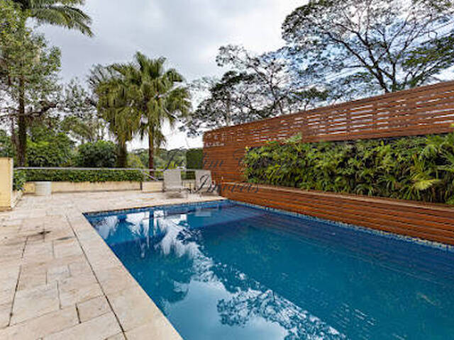 #1198 - Casa para Venda em São Paulo - SP - 1