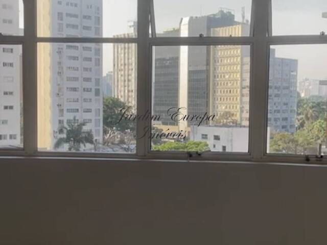 #1205 - Apartamento para Venda em São Paulo - SP - 2