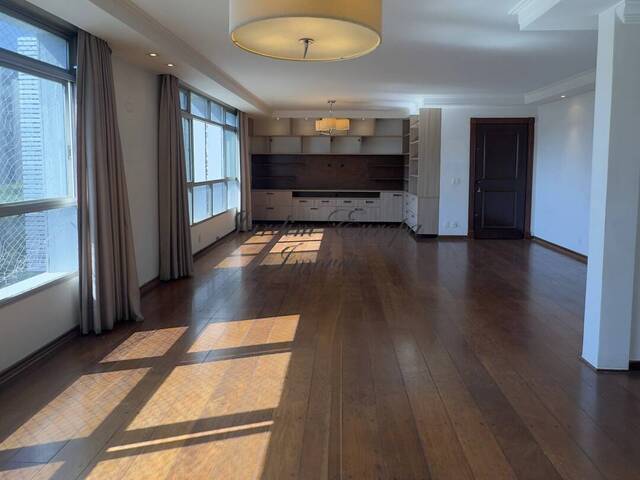 #993 - Apartamento para Venda em São Paulo - SP