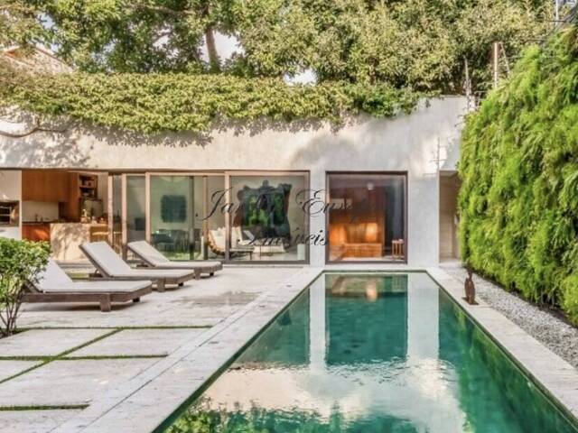 #1208 - Casa para Venda em São Paulo - SP - 1