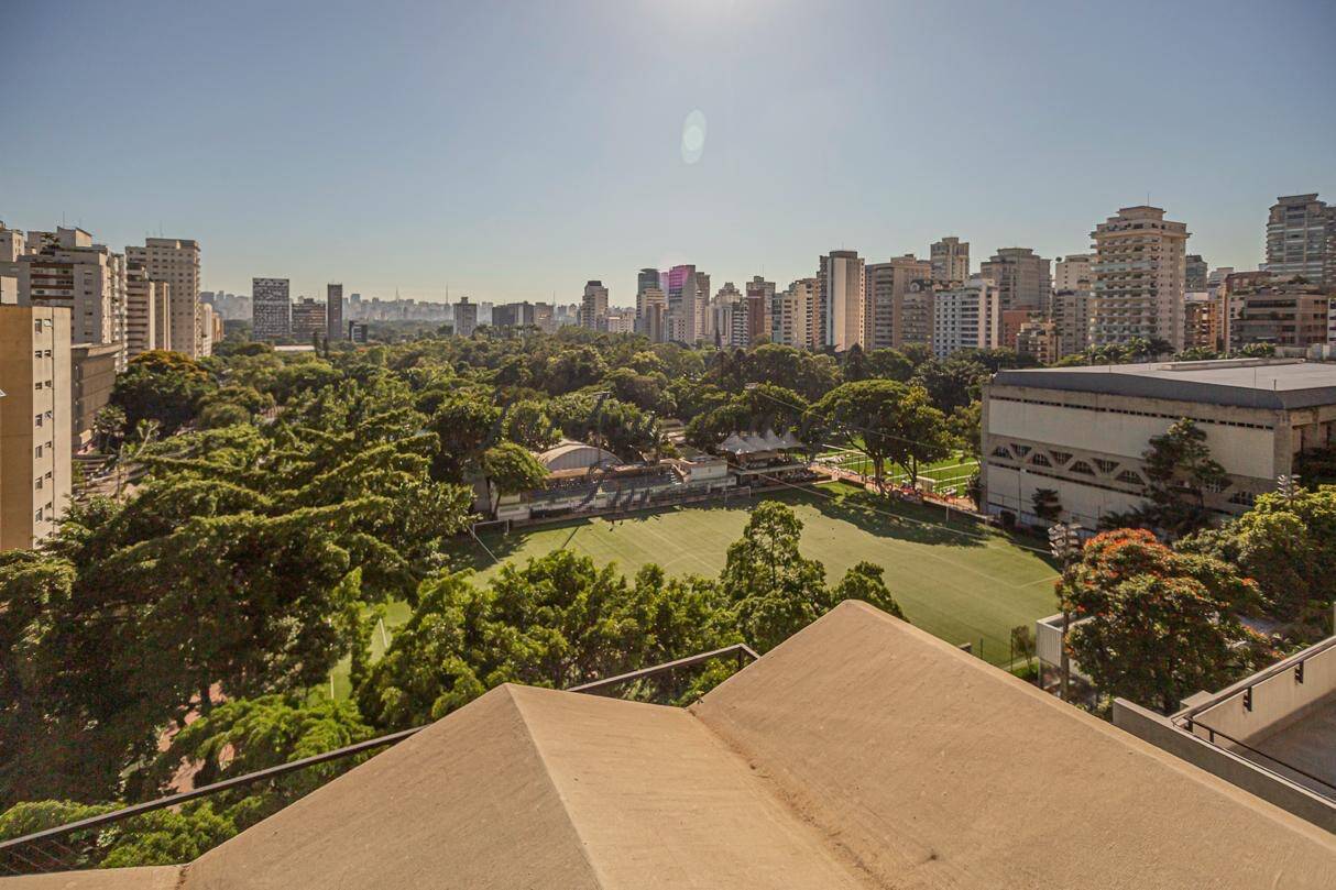 Cobertura à venda e aluguel com 3 quartos, 420m² - Foto 1