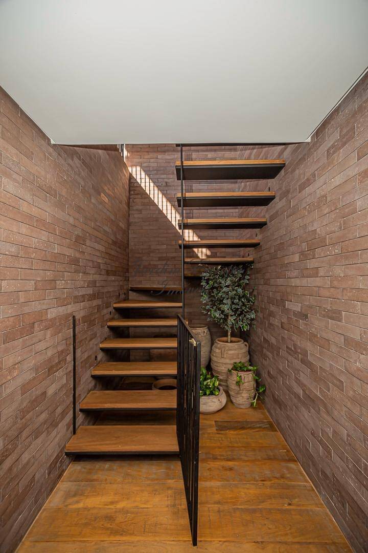 Cobertura à venda e aluguel com 3 quartos, 420m² - Foto 30
