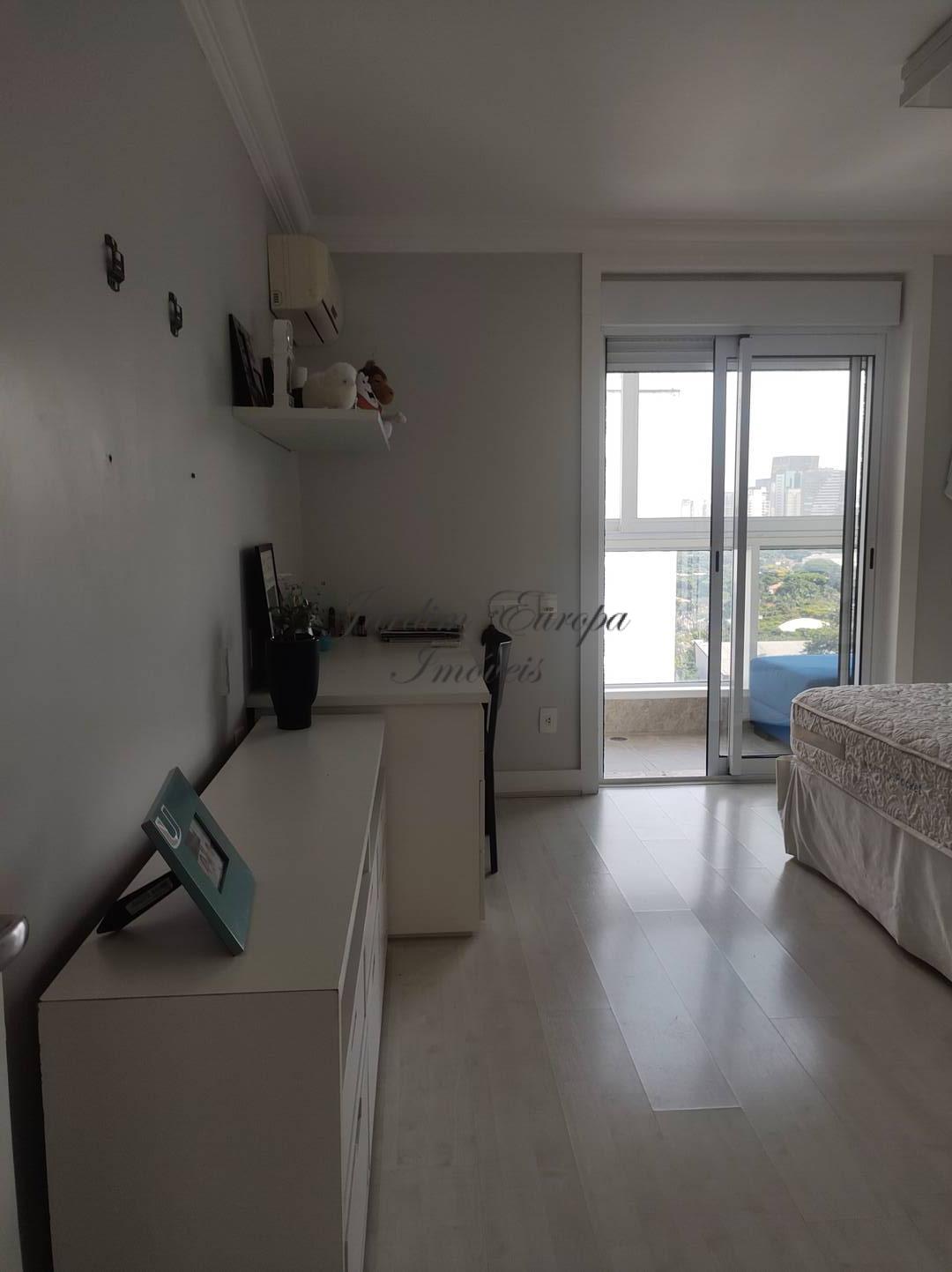Apartamento, 3 quartos, 320 m² - Foto 31