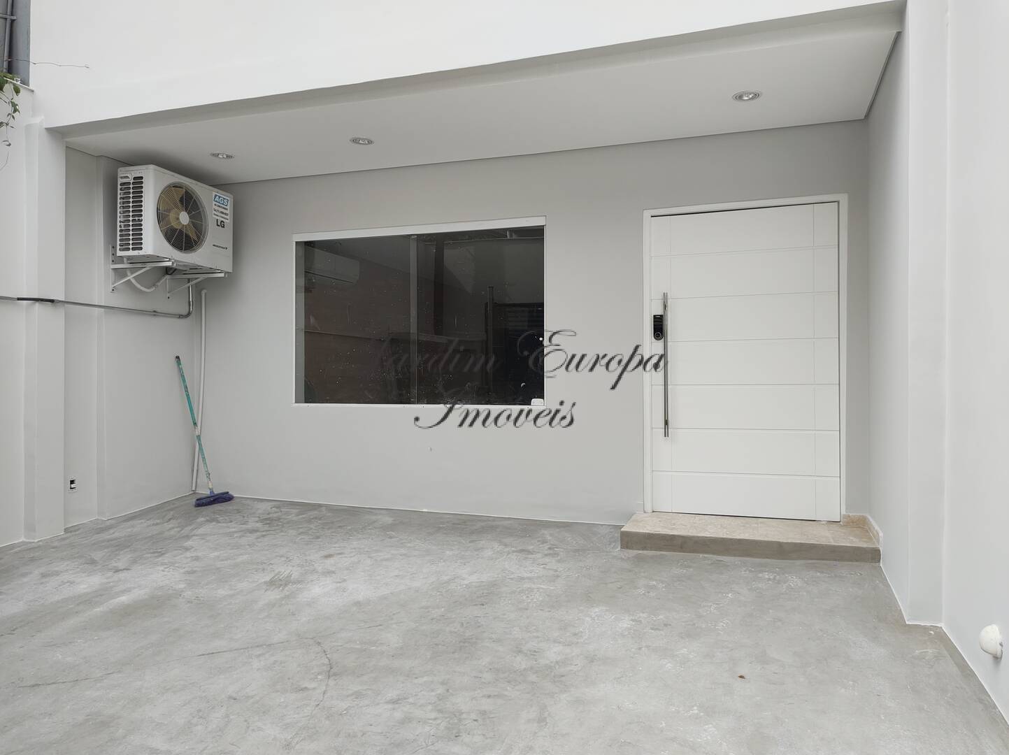 Sobrado à venda e aluguel com 2 quartos, 250m² - Foto 5