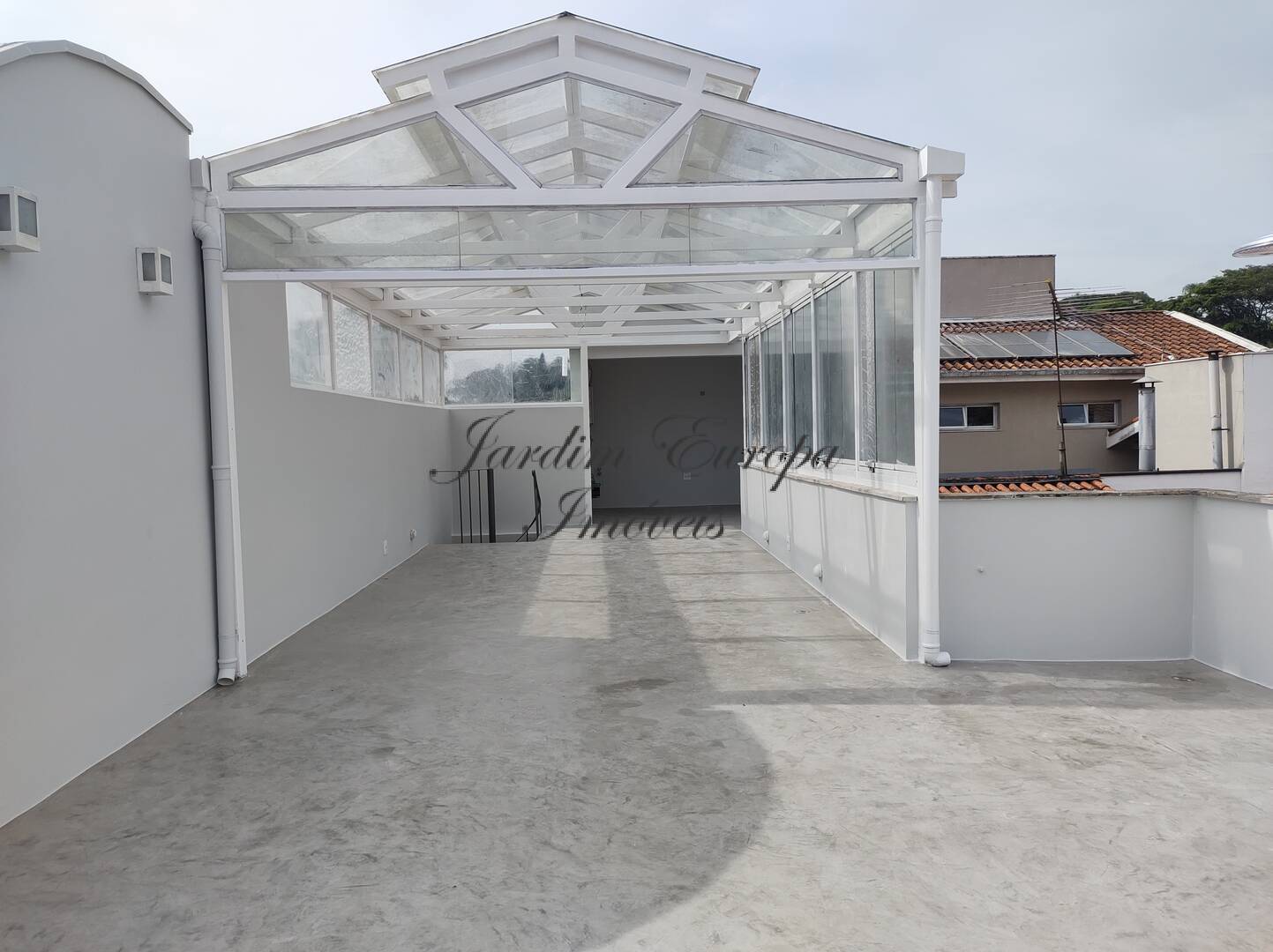 Sobrado à venda e aluguel com 2 quartos, 250m² - Foto 22