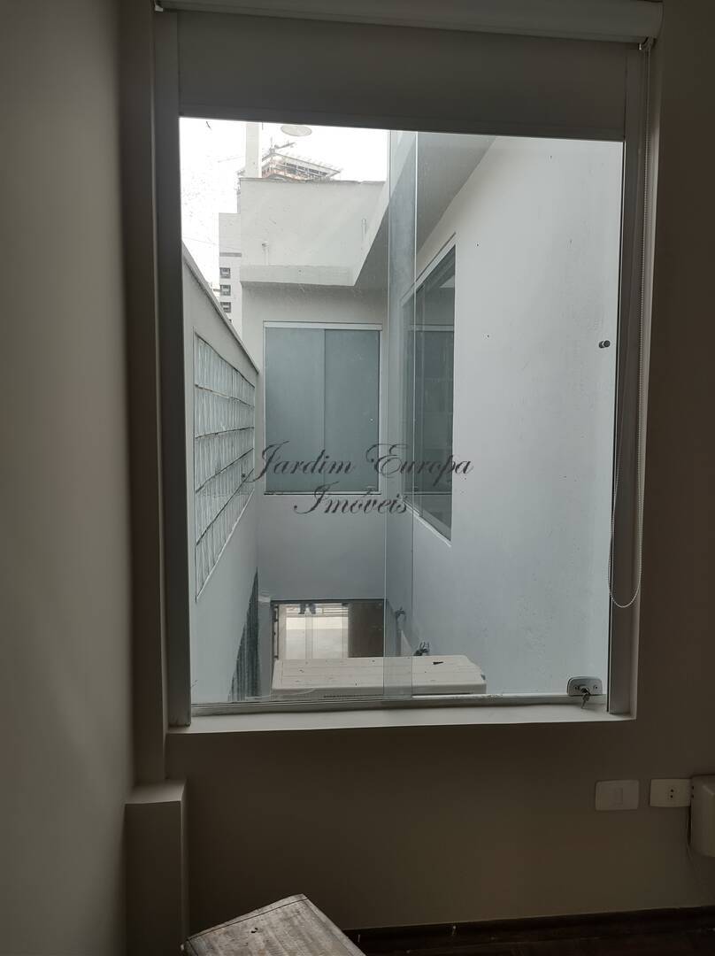 Sobrado à venda e aluguel com 2 quartos, 250m² - Foto 16