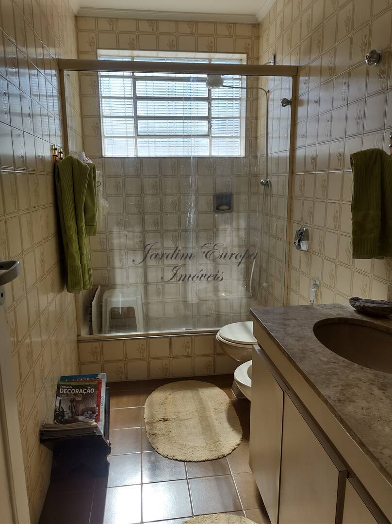 Casa para alugar com 3 quartos, 143m² - Foto 16