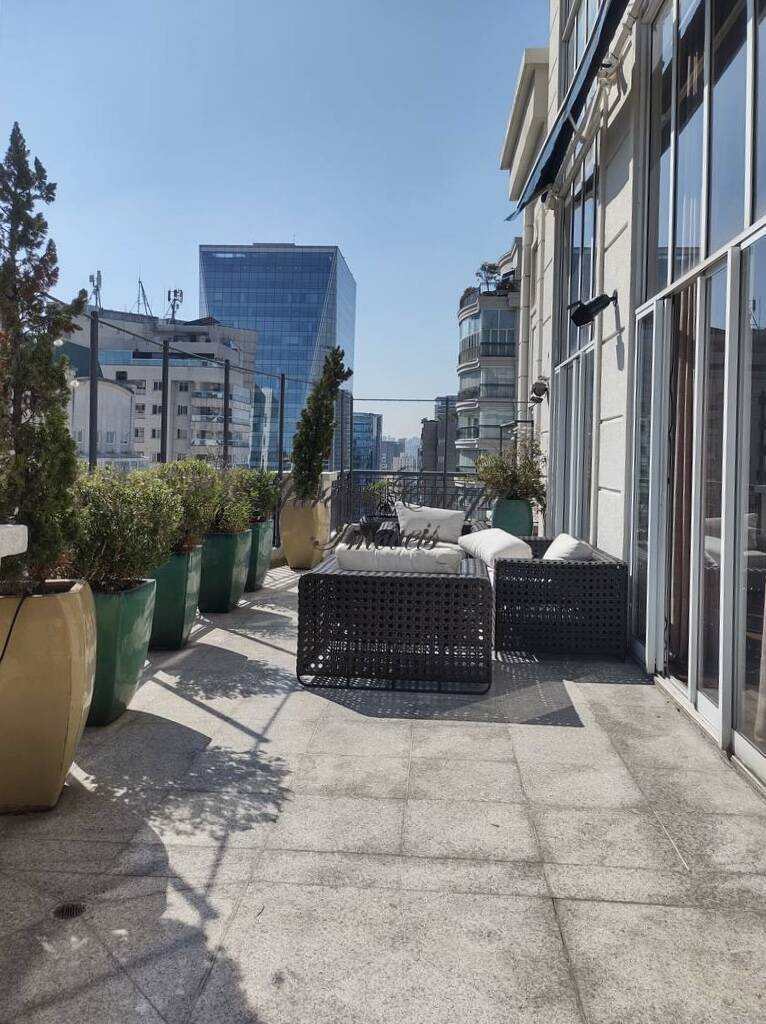 Cobertura para alugar com 5 quartos, 569m² - Foto 19