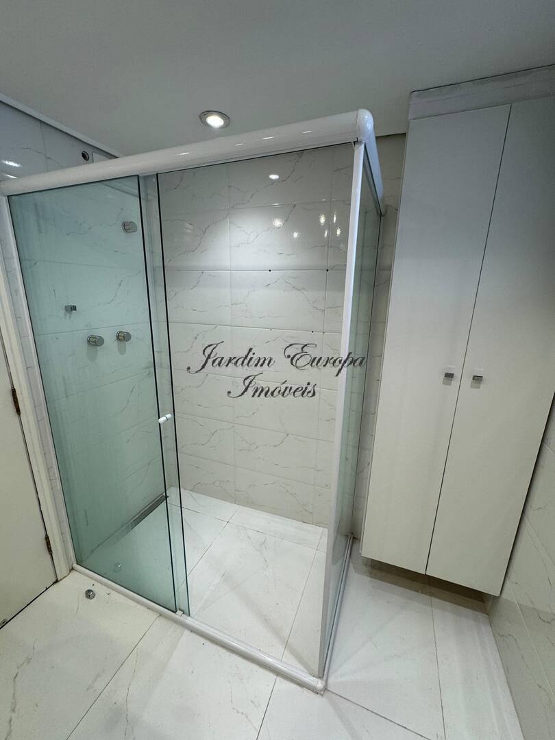 Apartamento para alugar com 3 quartos, 144m² - Foto 24