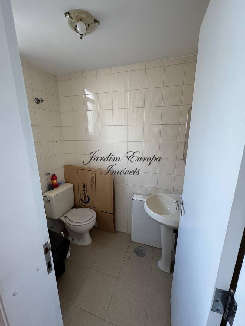 Apartamento para alugar com 3 quartos, 144m² - Foto 36