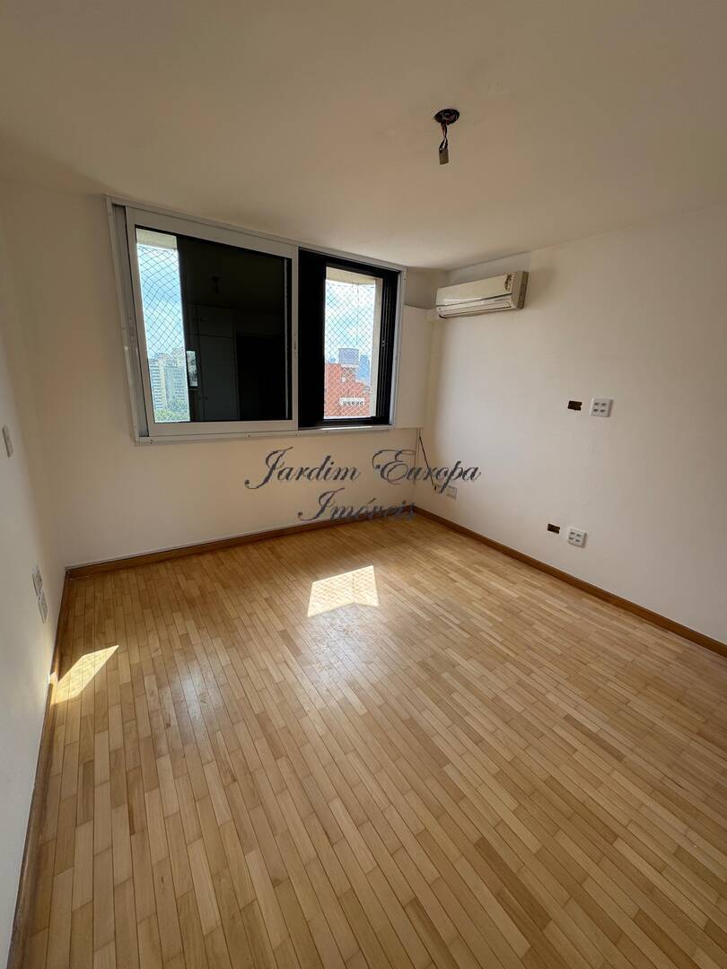 Apartamento para alugar com 3 quartos, 144m² - Foto 25