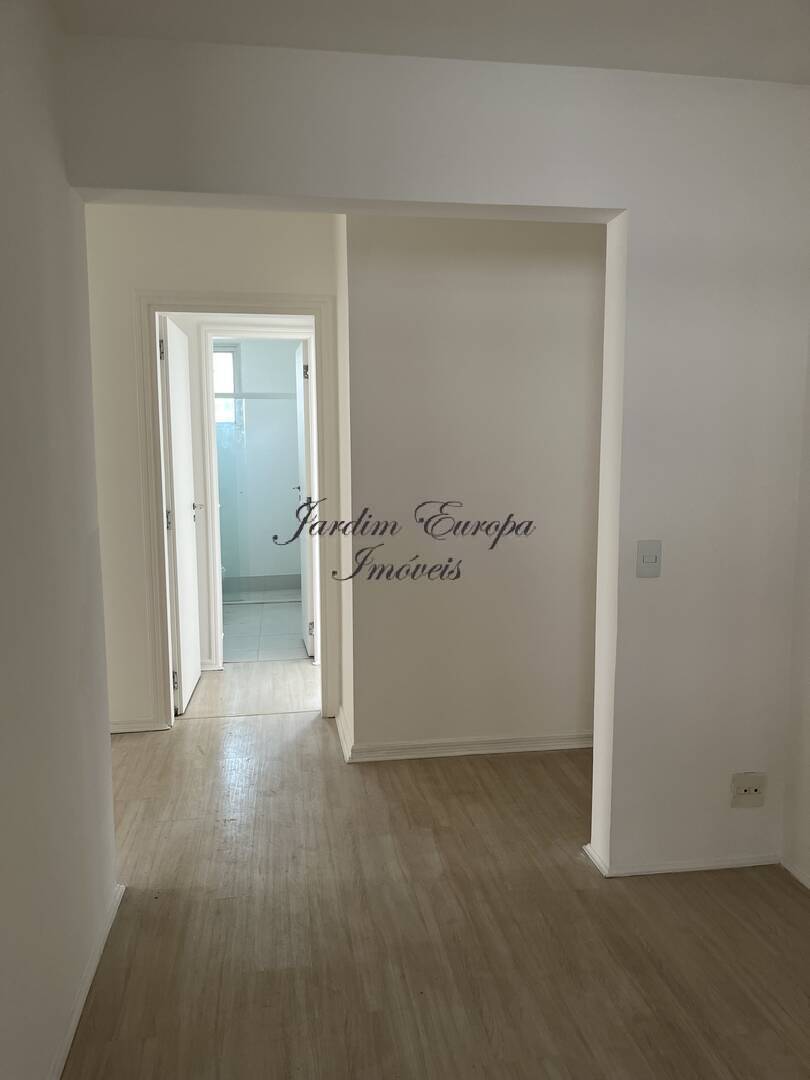 Apartamento à venda e aluguel com 3 quartos, 240m² - Foto 17