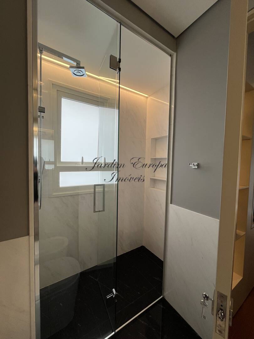 Apartamento à venda e aluguel com 2 quartos, 100m² - Foto 18