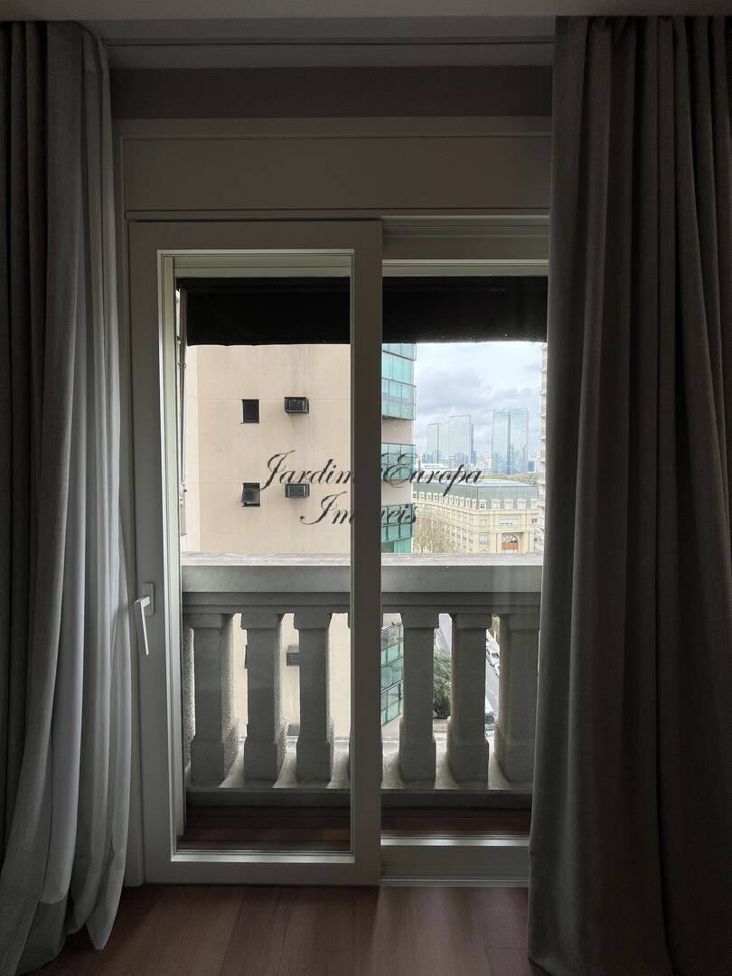 Apartamento à venda e aluguel com 2 quartos, 100m² - Foto 11