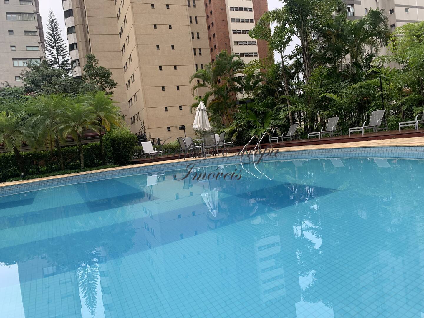 Apartamento, 4 quartos, 330 m² - Foto 2