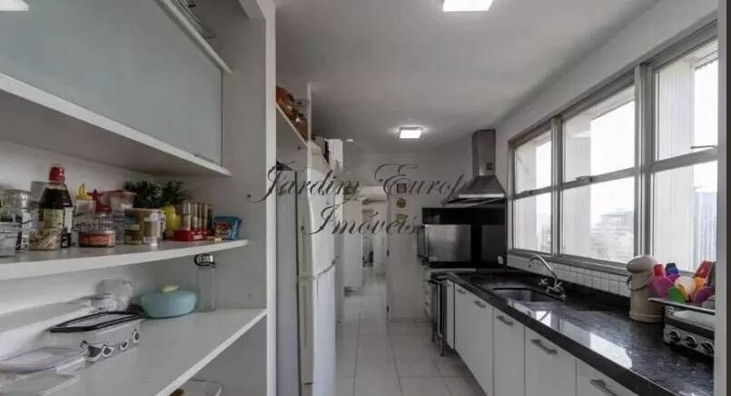 Apartamento, 3 quartos, 270 m² - Foto 18