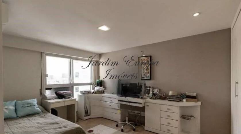 Apartamento, 3 quartos, 270 m² - Foto 9