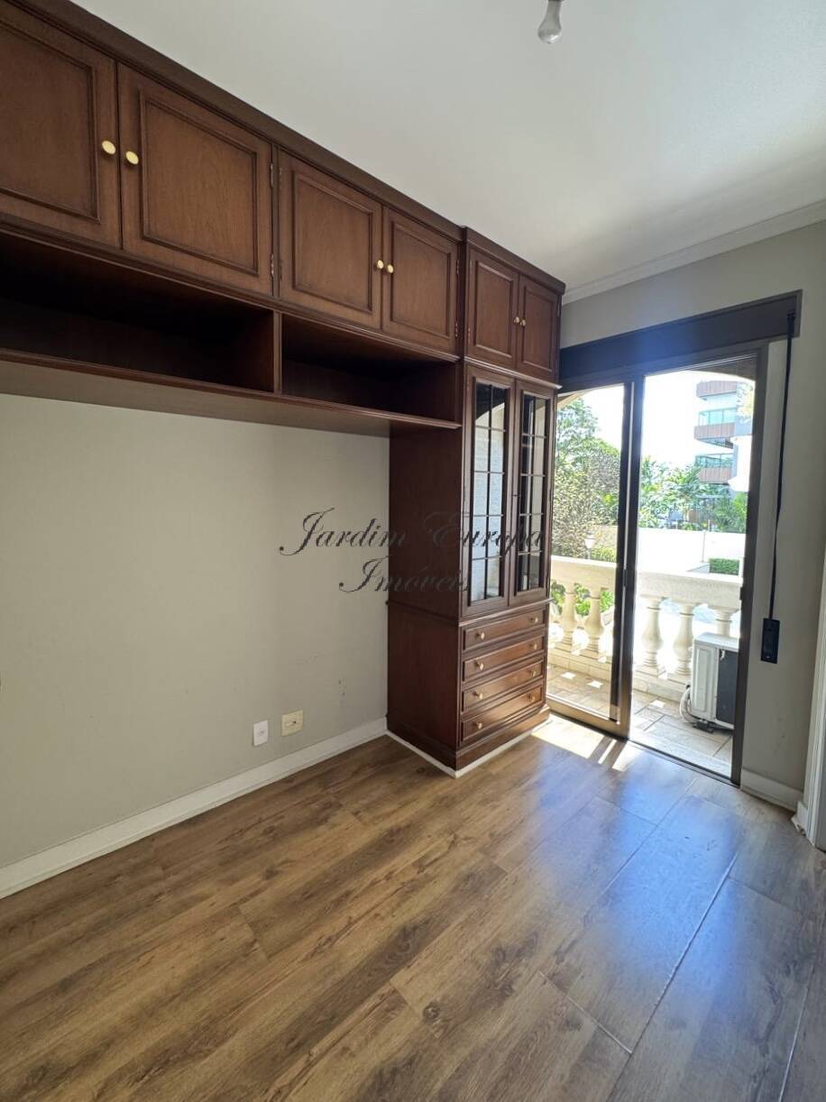 Apartamento, 3 quartos, 255 m² - Foto 4