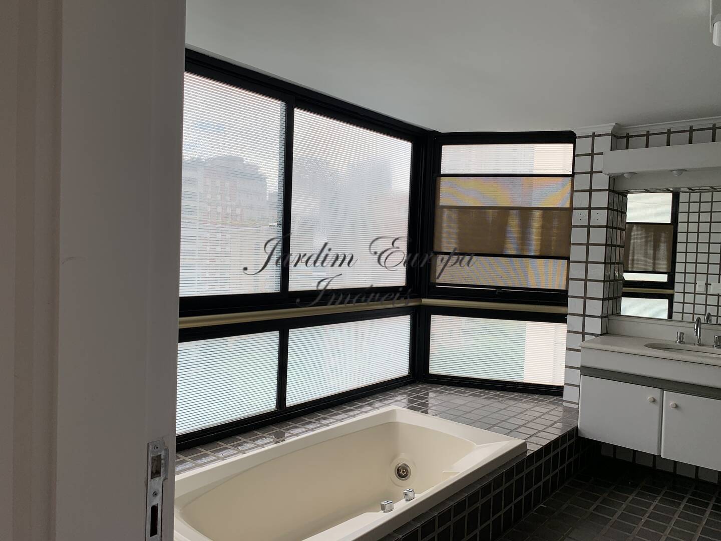 Apartamento, 3 quartos, 270 m² - Foto 14
