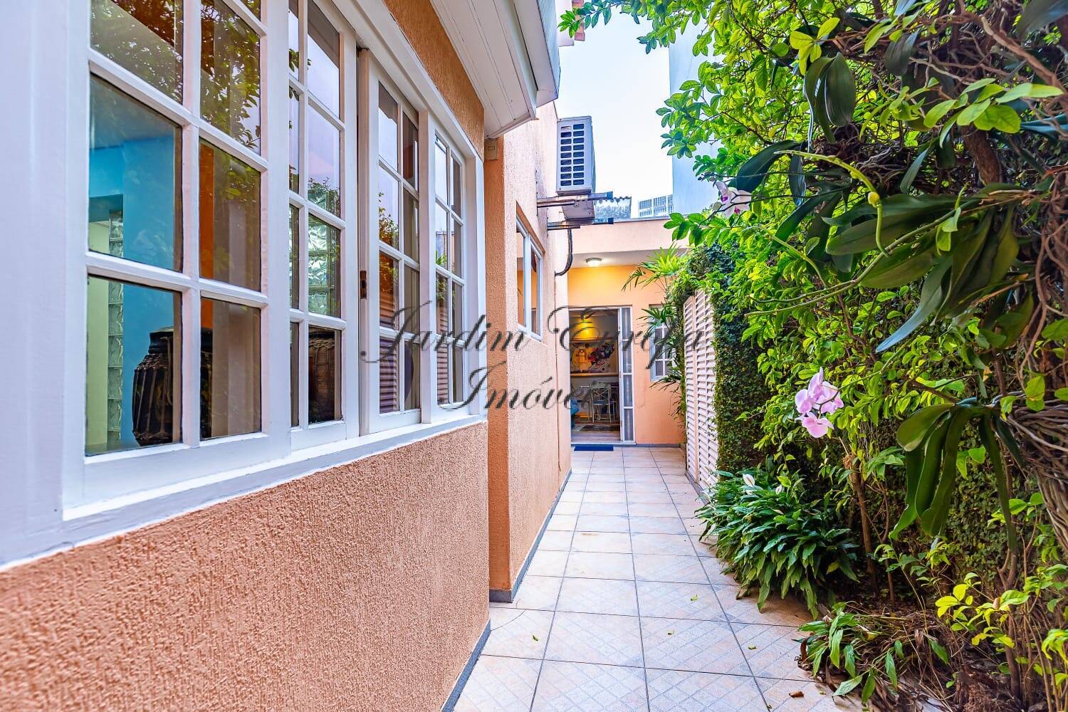 Casa, 4 quartos, 220 m² - Foto 5