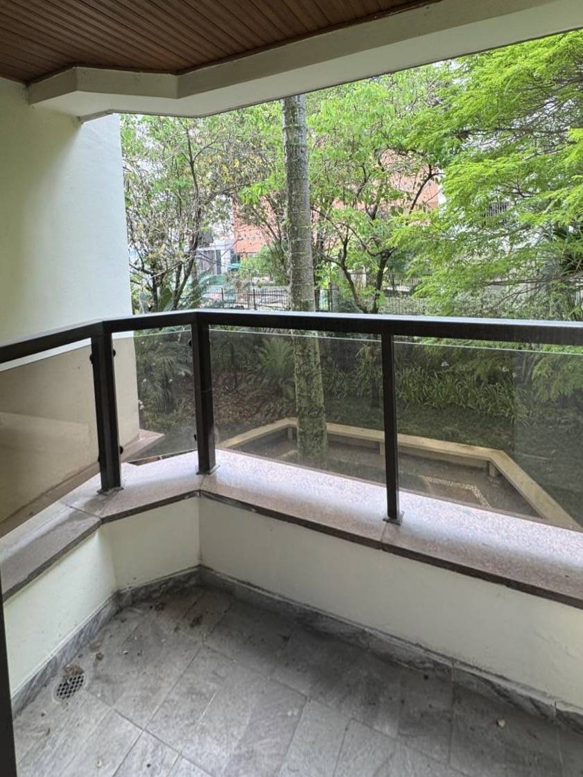 Apartamento, 4 quartos, 196 m² - Foto 3