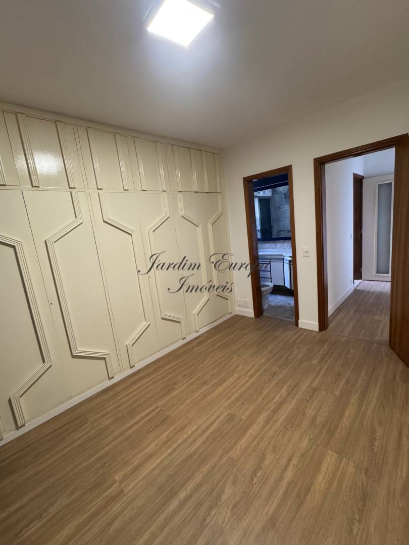 Apartamento, 4 quartos, 196 m² - Foto 47