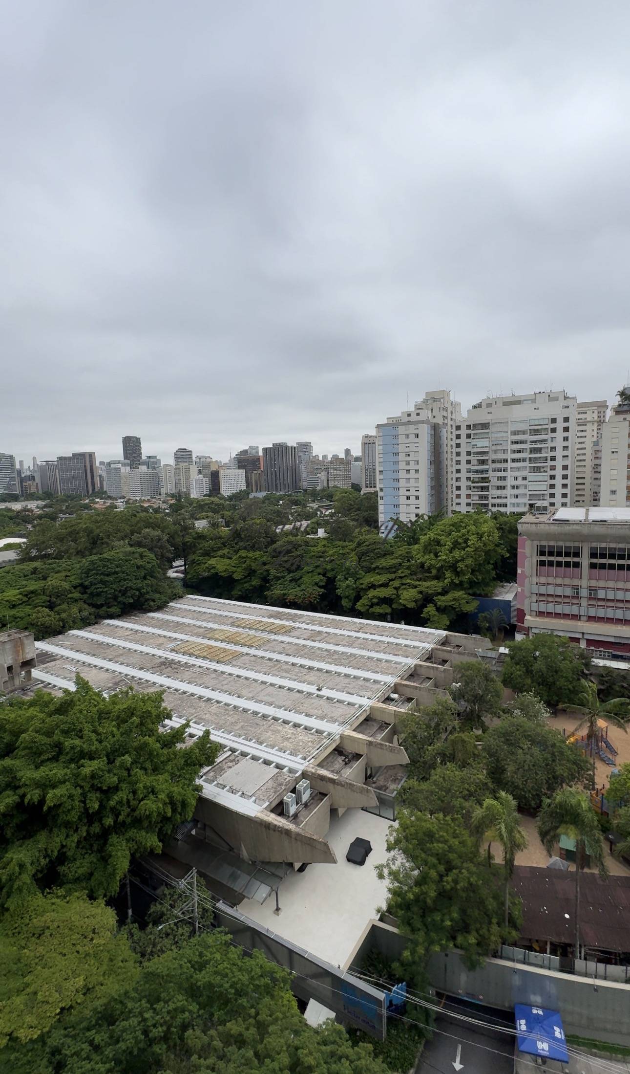 Apartamento, 3 quartos, 240 m² - Foto 1