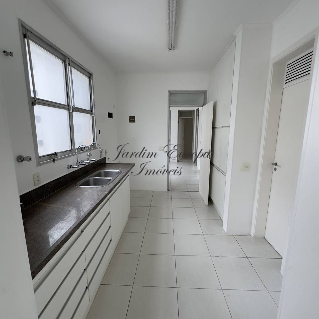 Apartamento, 3 quartos, 240 m² - Foto 11