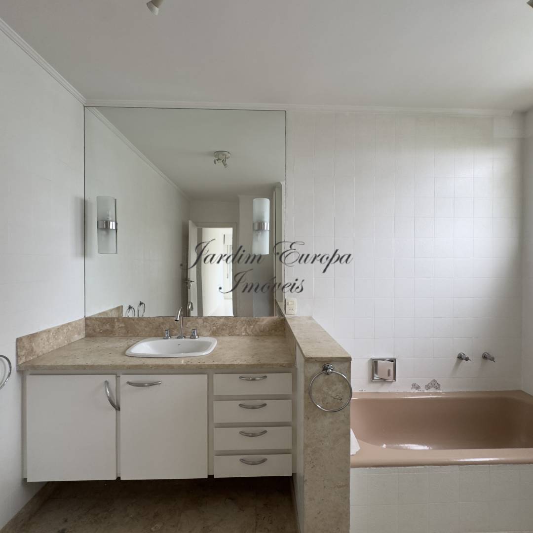 Apartamento, 3 quartos, 240 m² - Foto 28