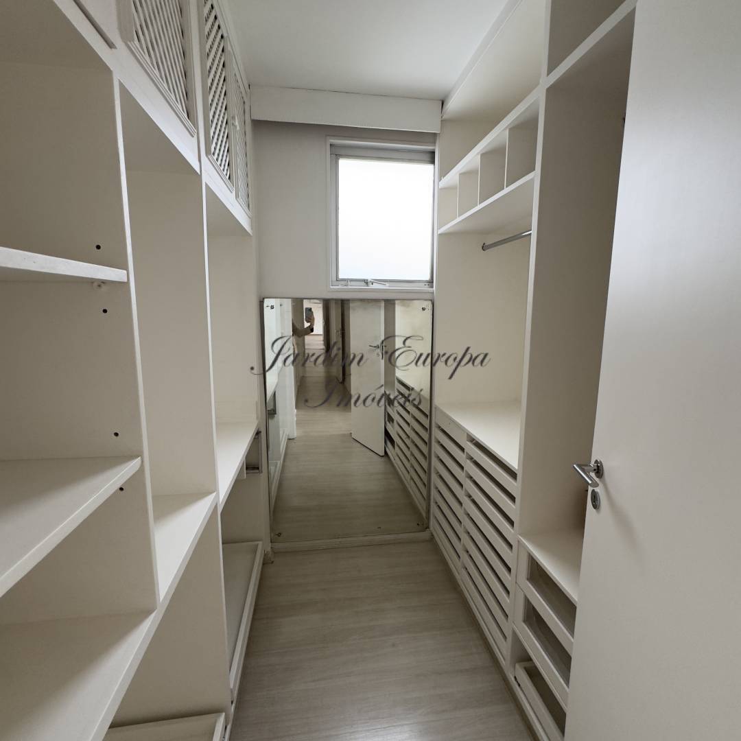 Apartamento, 3 quartos, 240 m² - Foto 33