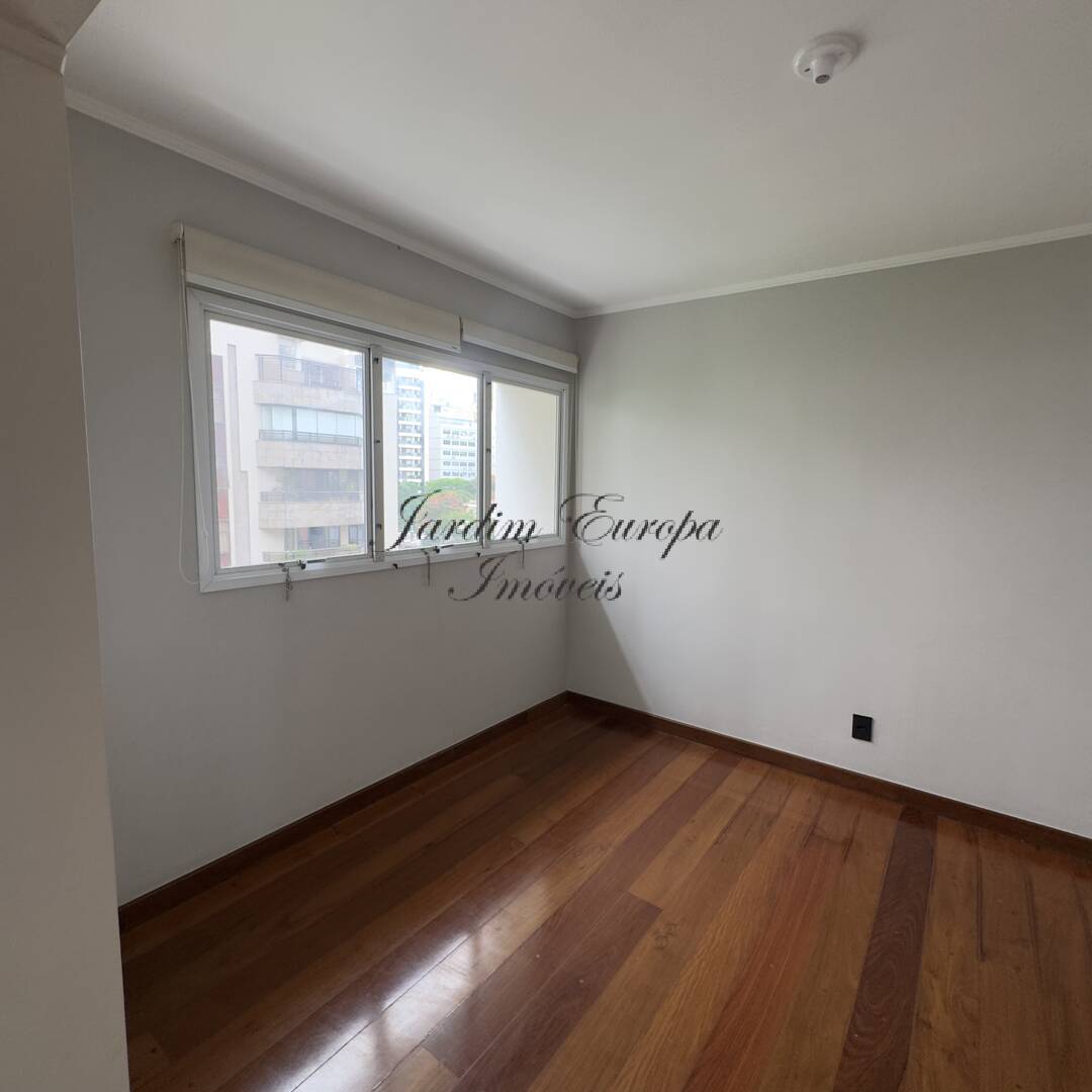 Apartamento, 4 quartos, 196 m² - Foto 4