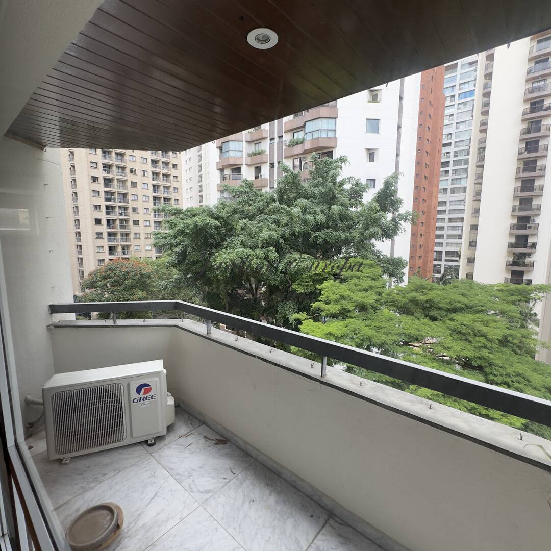 Apartamento, 4 quartos, 196 m² - Foto 1