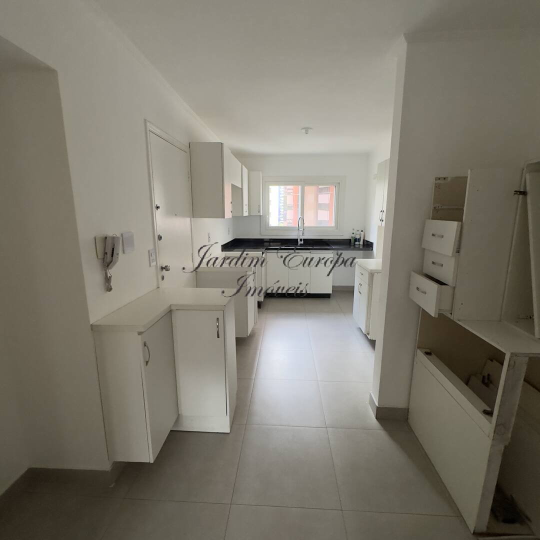 Apartamento, 4 quartos, 196 m² - Foto 9