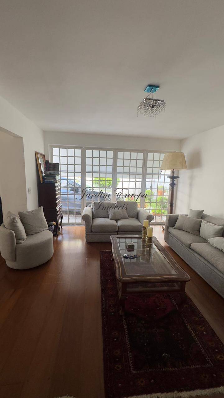 Casa, 3 quartos, 330 m² - Foto 6